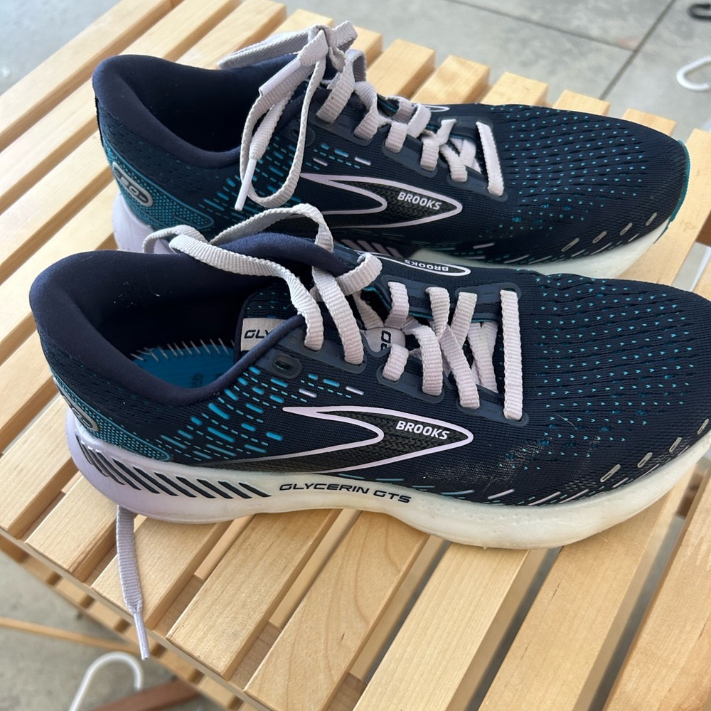 Brooks Glycerin GTS shoes